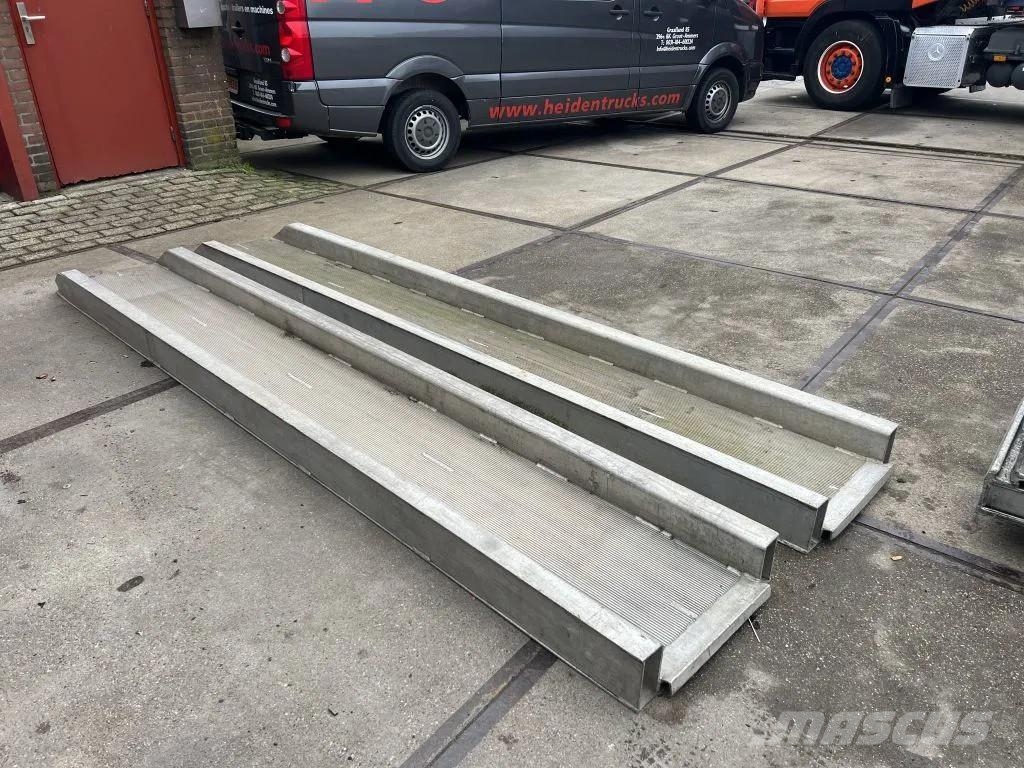 Diversen 370 cm lang 60 cm breed Muut koneet