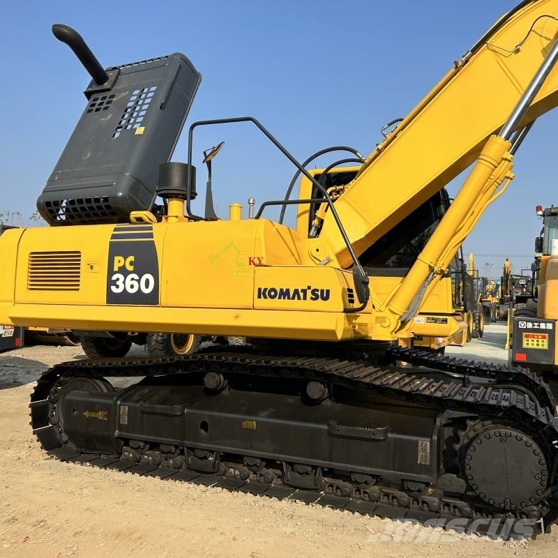 Komatsu PC 360-8 حفارات زحافة