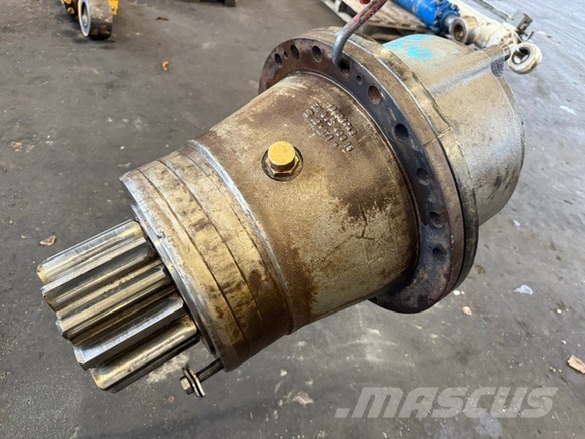 Liebherr R 954 B USED SWING GEARS SAT 325 Transmisiones