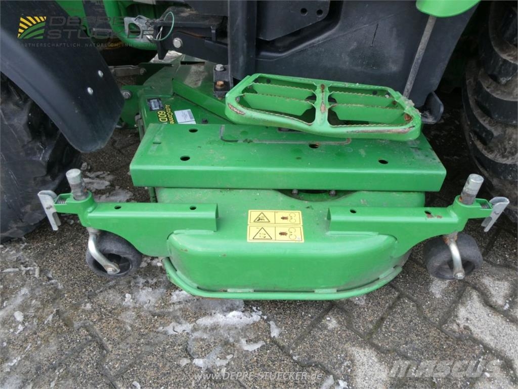 John Deere 3046R mit Mähwerk+Grasaufnahme Άλλα γεωργικά μηχανήματα