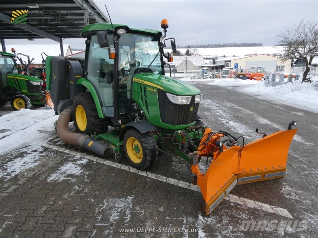 John Deere 3046R mit Mähwerk+Grasaufnahme Άλλα γεωργικά μηχανήματα