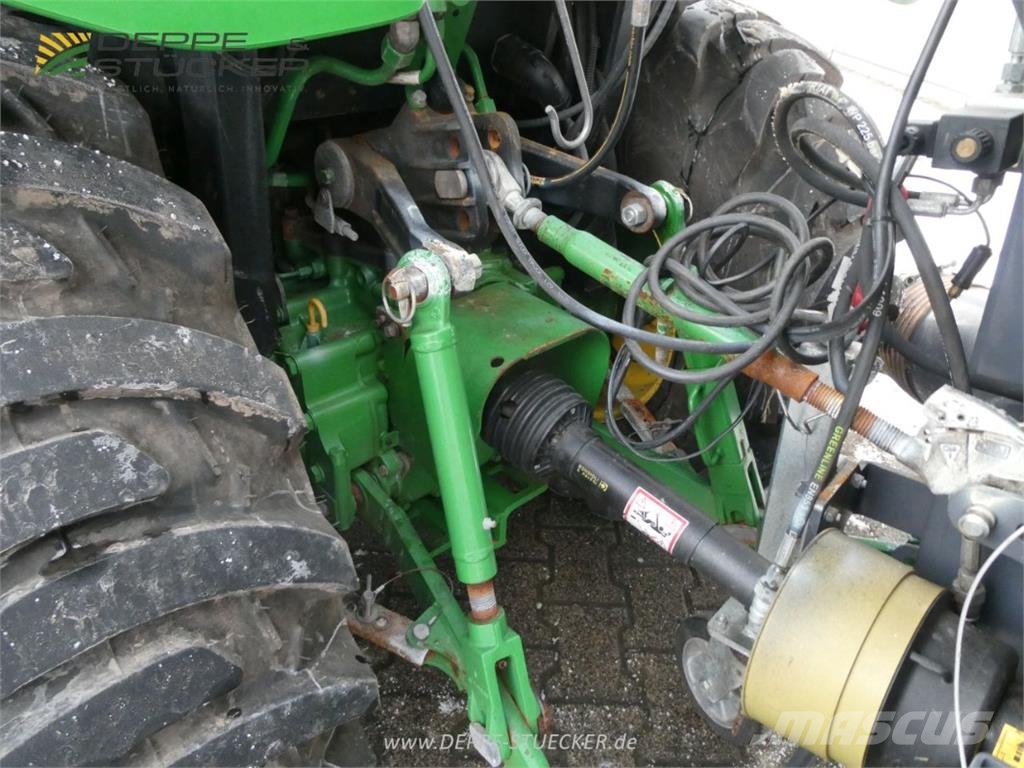 John Deere 3046R mit Mähwerk+Grasaufnahme Άλλα γεωργικά μηχανήματα