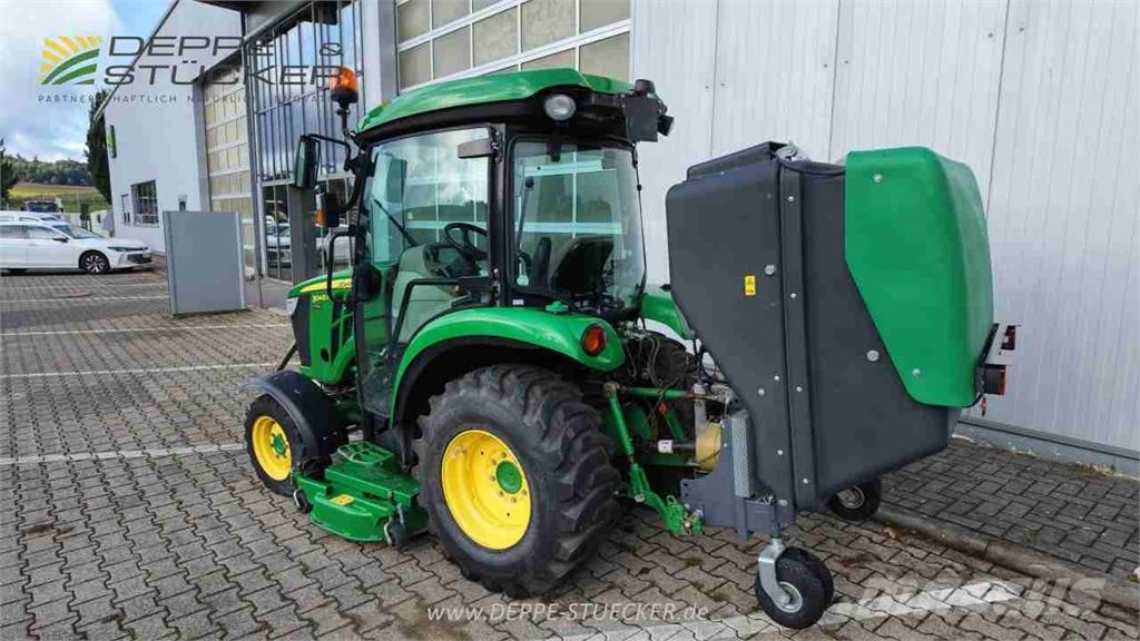 John Deere 3046R mit Mähwerk+Grasaufnahme Landbouw - overige