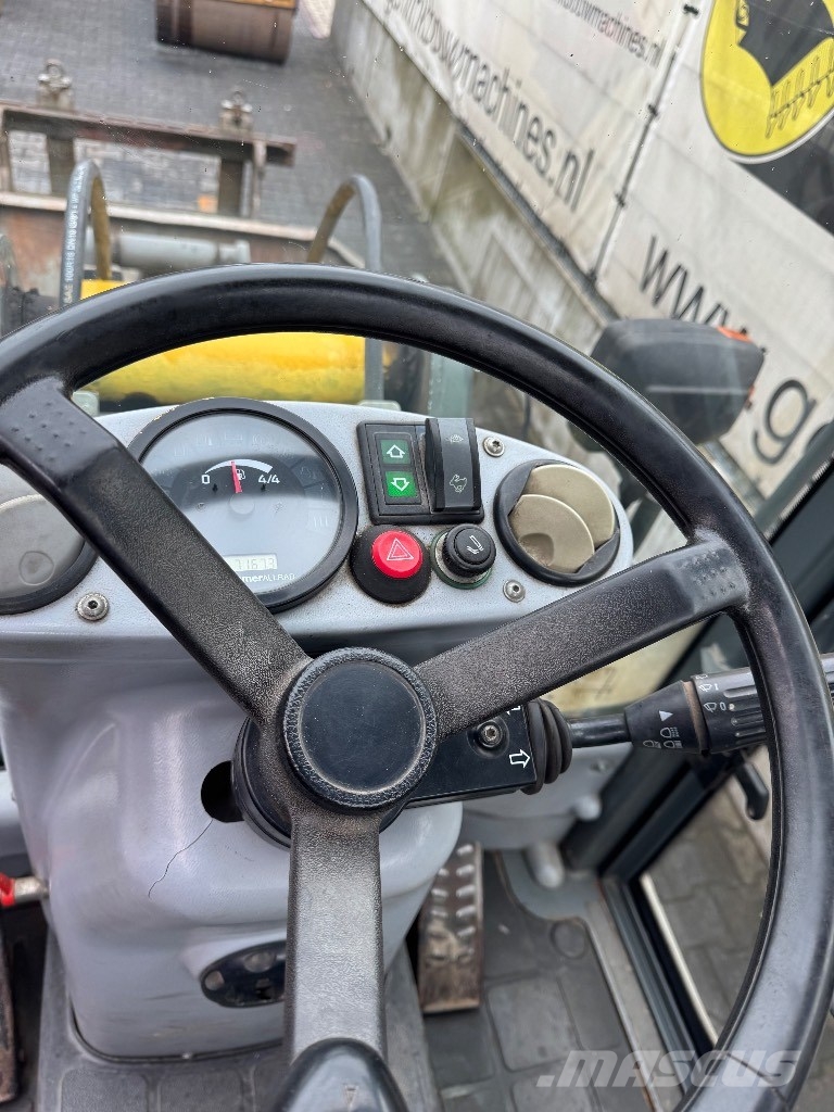 Kramer-allrad 280 لوادر بعجل