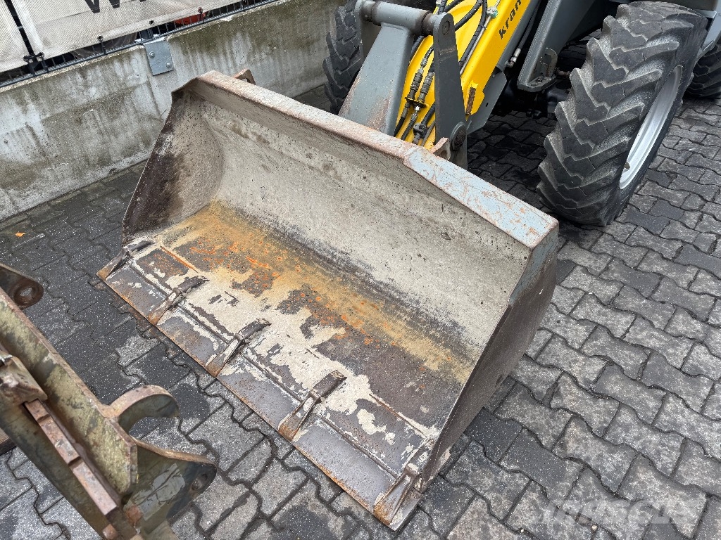 Kramer-allrad 280 لوادر بعجل