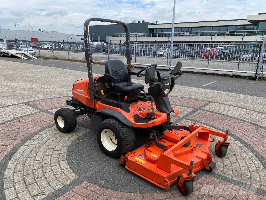 Kubota F3090 EU 3-Gang Rotary Diesel Mower Ráülős fűnyírók
