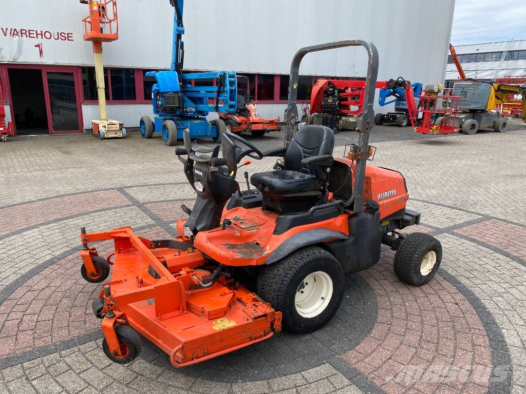 Kubota F3090 EU 3-Gang Rotary Diesel Mower Ráülős fűnyírók
