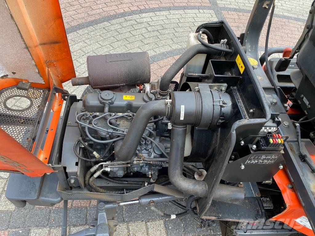 Kubota F3090 EU 3-Gang Rotary Diesel Mower Ráülős fűnyírók