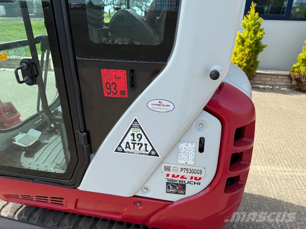 Takeuchi TB 216 Mini bageri < 7t