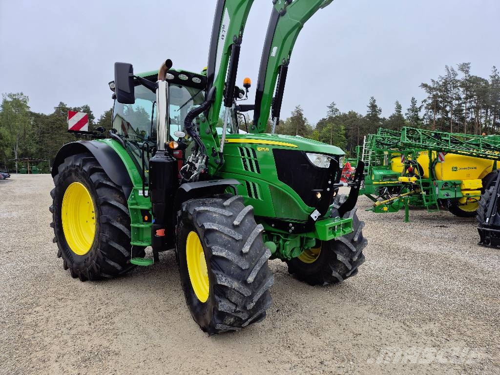 John Deere 6215R Ultimate Edition Trattori