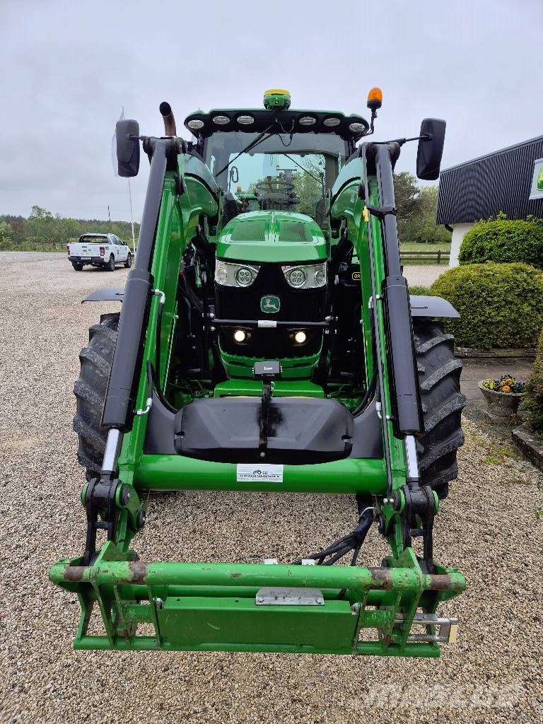 John Deere 6215R Ultimate Edition Trattori