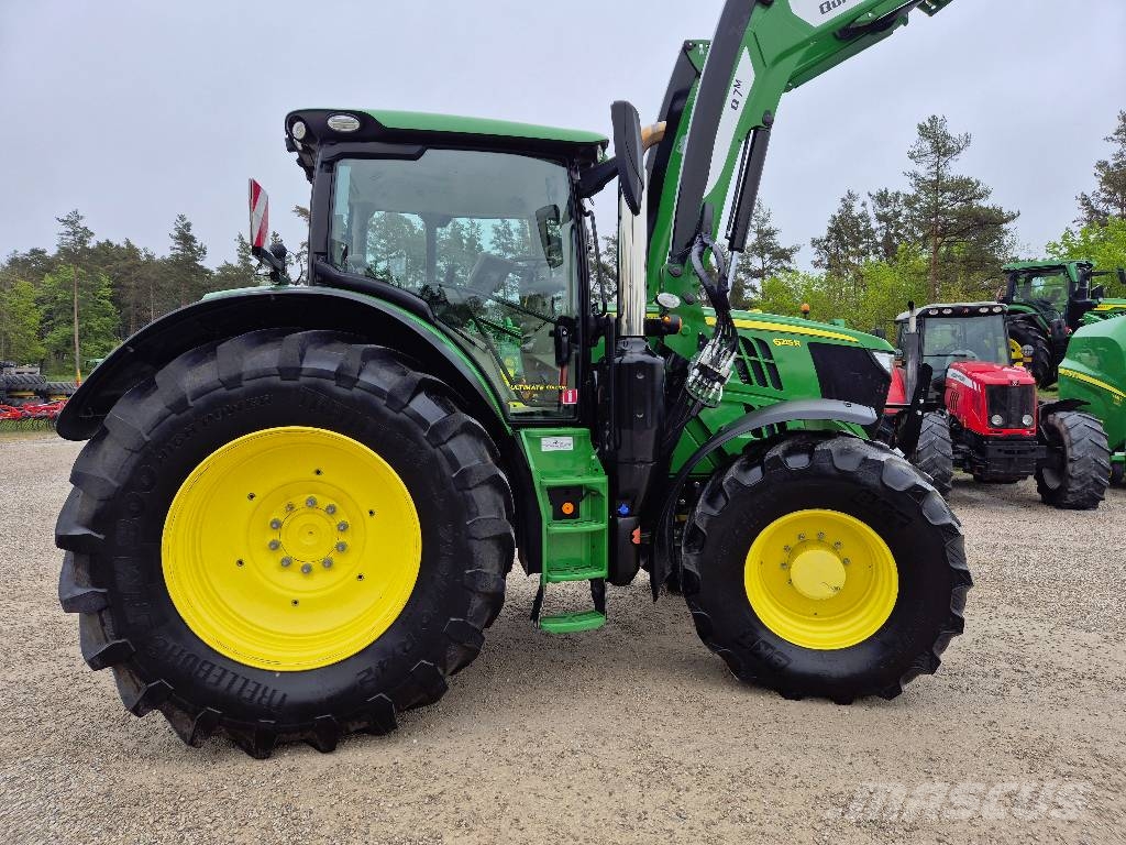 John Deere 6215R Ultimate Edition Trattori