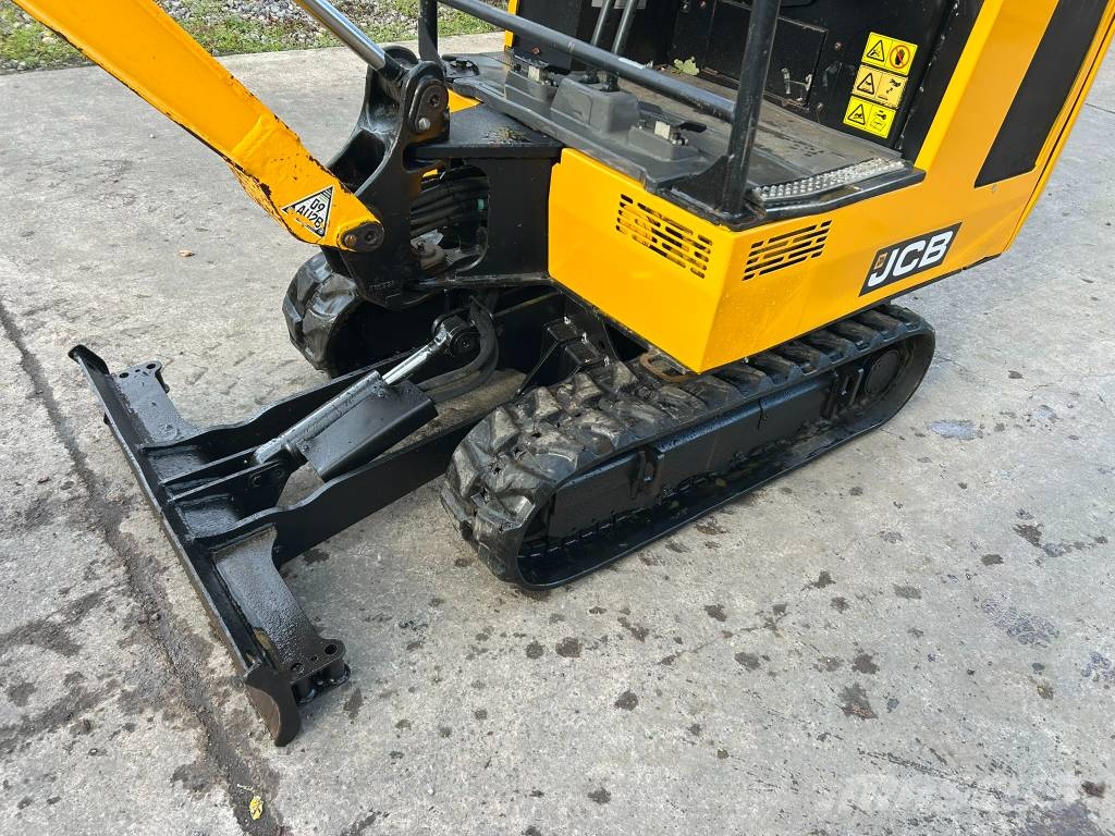 JCB 15 C-1 Mini bagri <7t