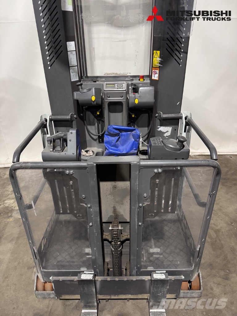 UniCarriers 125DTFVI900EPH معدات الرفع عالي المستوى