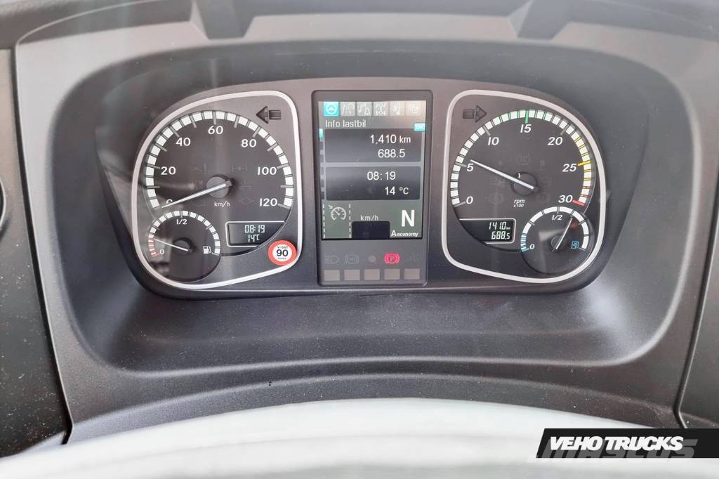Mercedes-Benz Atego 1524 L BigSpace Sovhytt Camiones caja cerrada
