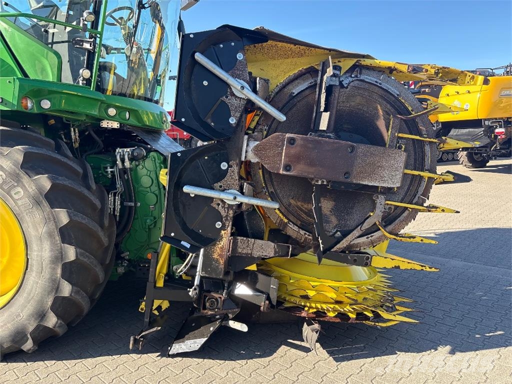 John Deere 8400 i 4x4 *Incl Kemper 460 StalkBuster* Silaj makinasi