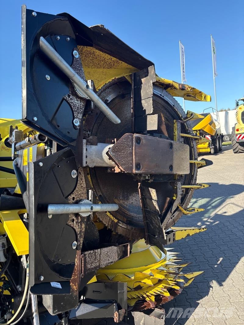 John Deere 8400 i 4x4 *Incl Kemper 460 StalkBuster* Silaj makinasi