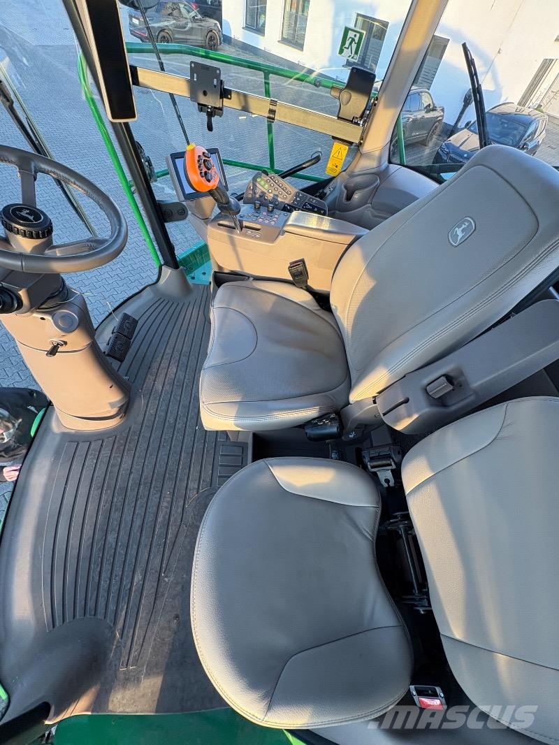 John Deere 8400 i 4x4 *Incl Kemper 460 StalkBuster* Silaj makinasi