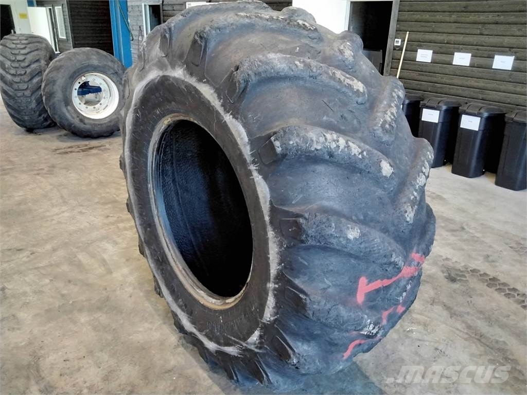 Trelleborg Twin 422 750x34 Used/Beg Tyres, wheels and rims