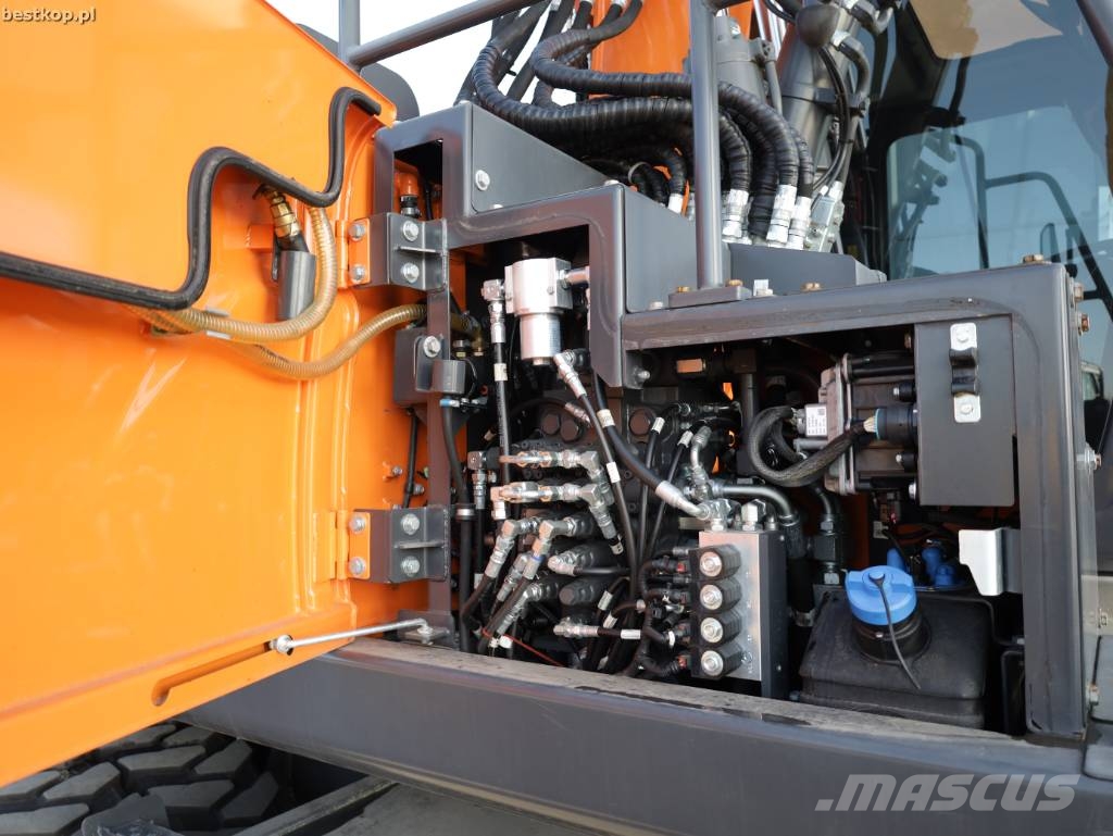 Doosan DX 165 W-5 휠 굴삭기