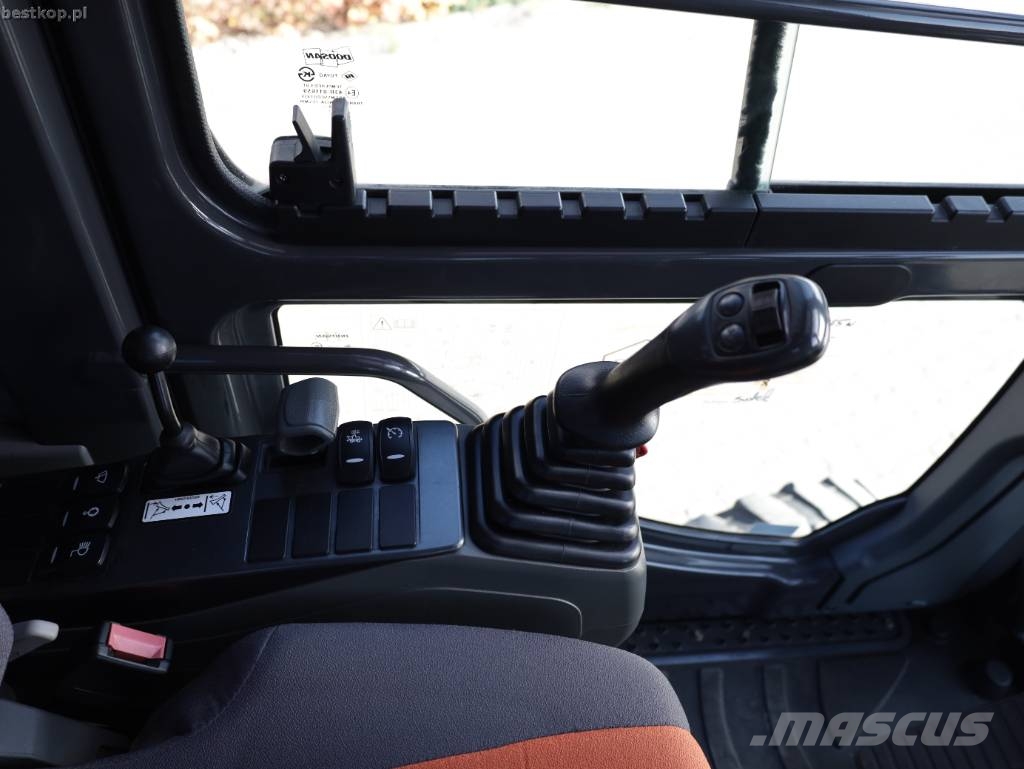 Doosan DX 165 W-5 휠 굴삭기
