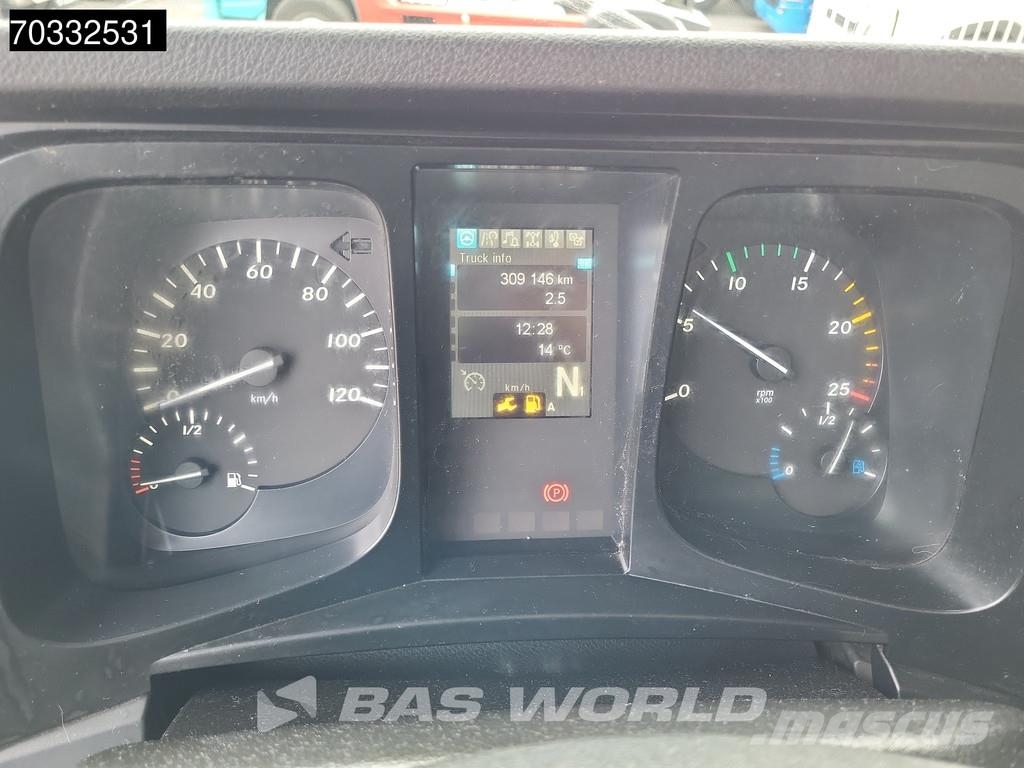 Mercedes-Benz Arocs 3358 Arocs 6X4 TAJFUN LIV 190Z Crane Holztra 木材运输车
