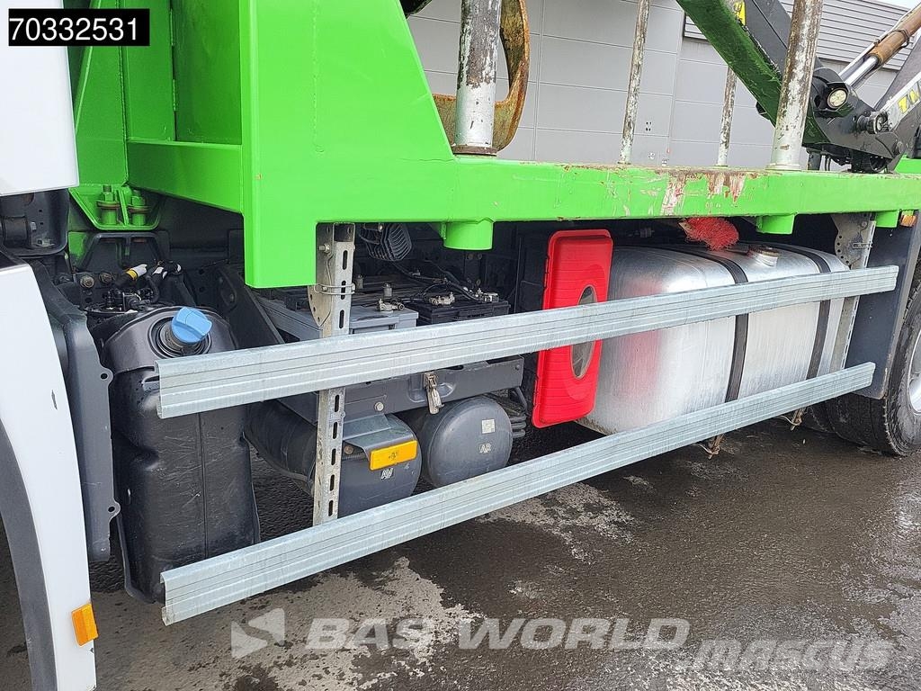 Mercedes-Benz Arocs 3358 Arocs 6X4 TAJFUN LIV 190Z Crane Holztra 木材运输车