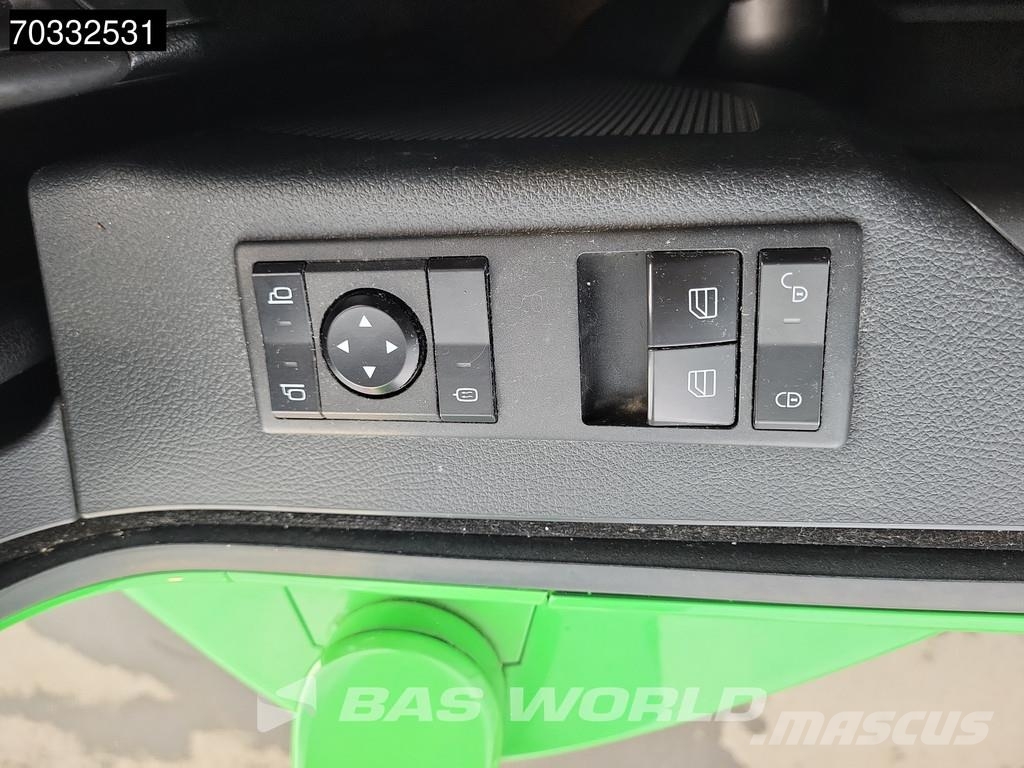 Mercedes-Benz Arocs 3358 Arocs 6X4 TAJFUN LIV 190Z Crane Holztra 木材运输车