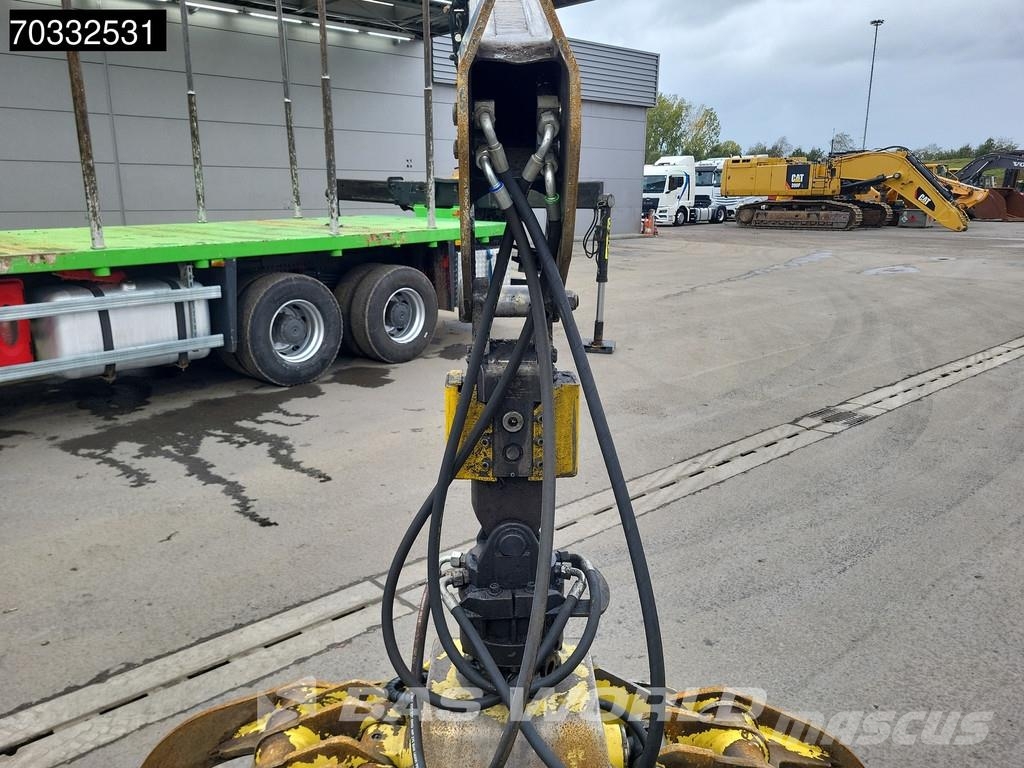 Mercedes-Benz Arocs 3358 Arocs 6X4 TAJFUN LIV 190Z Crane Holztra 木材运输车