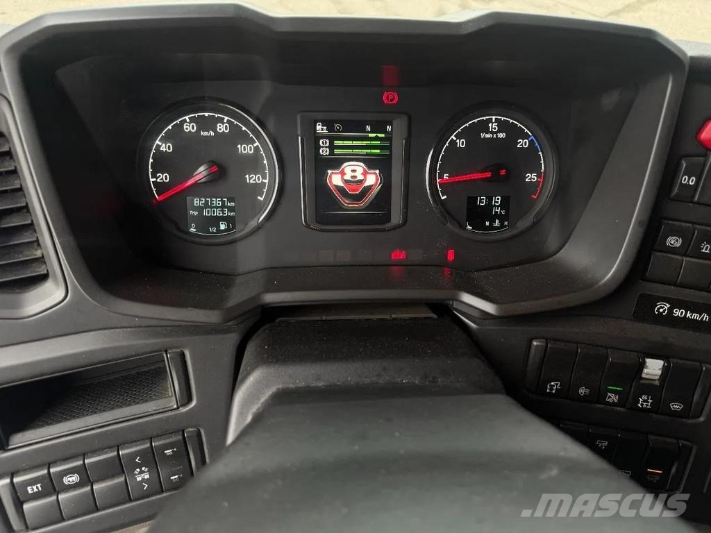 Scania R650 V8 NGS XT 8X4 EURO 6 FULL STEEL Rönkszállító teherautók