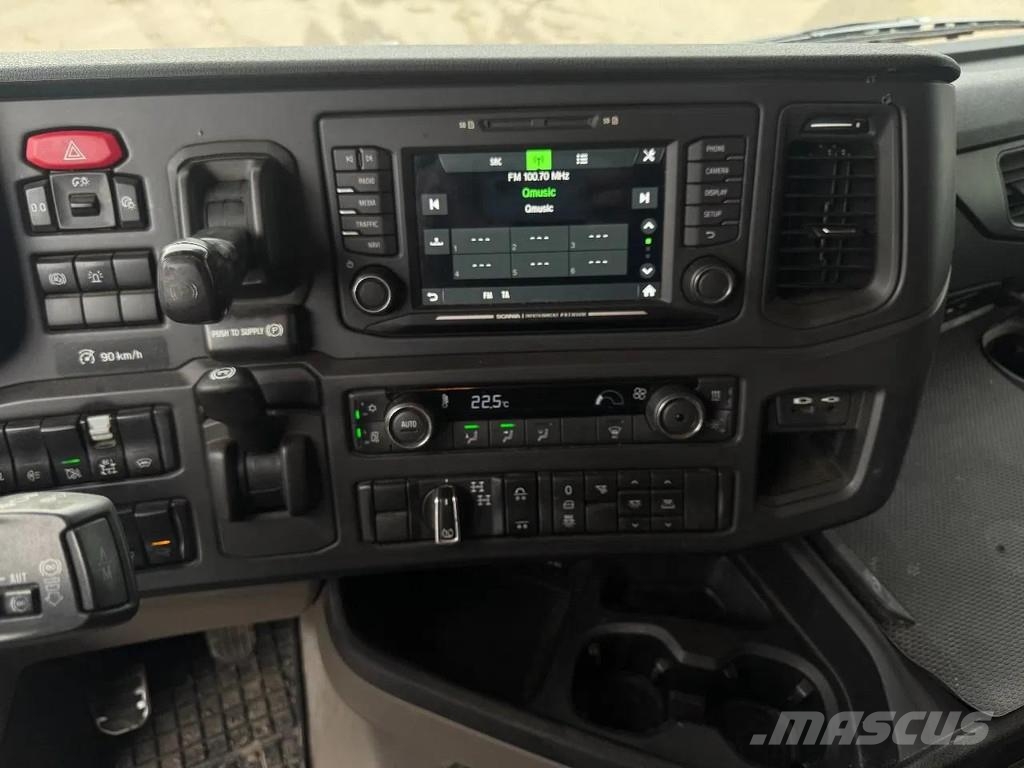 Scania R650 V8 NGS XT 8X4 EURO 6 FULL STEEL Rönkszállító teherautók