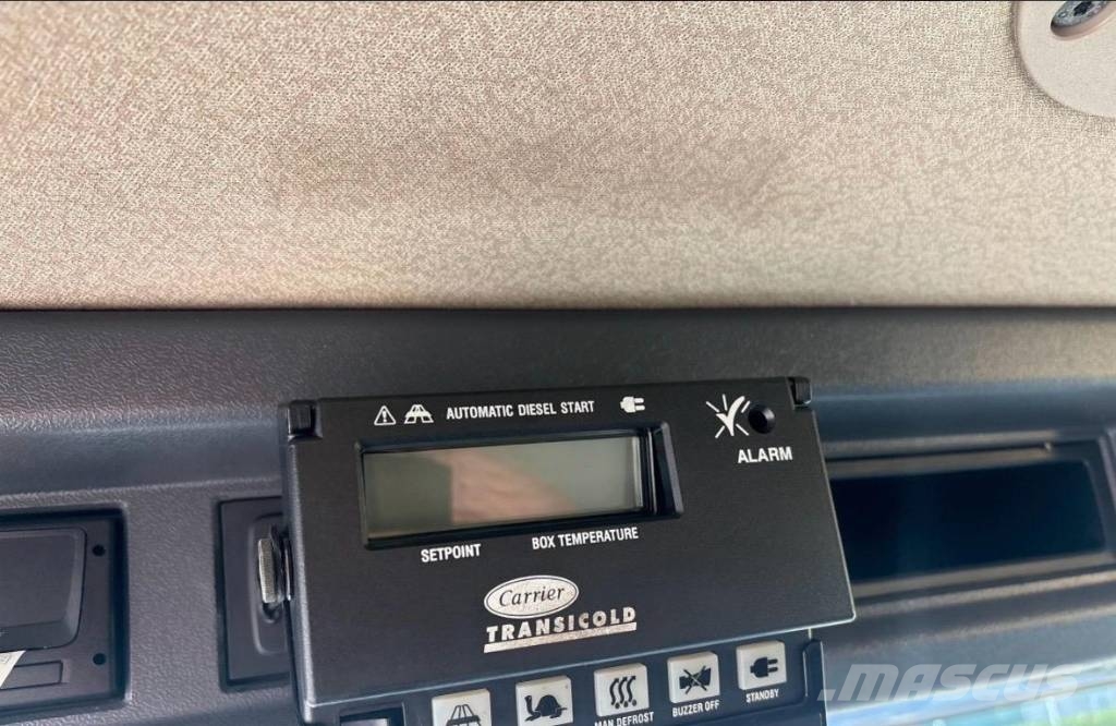 Scania P 340 Camion a temperatura controllata