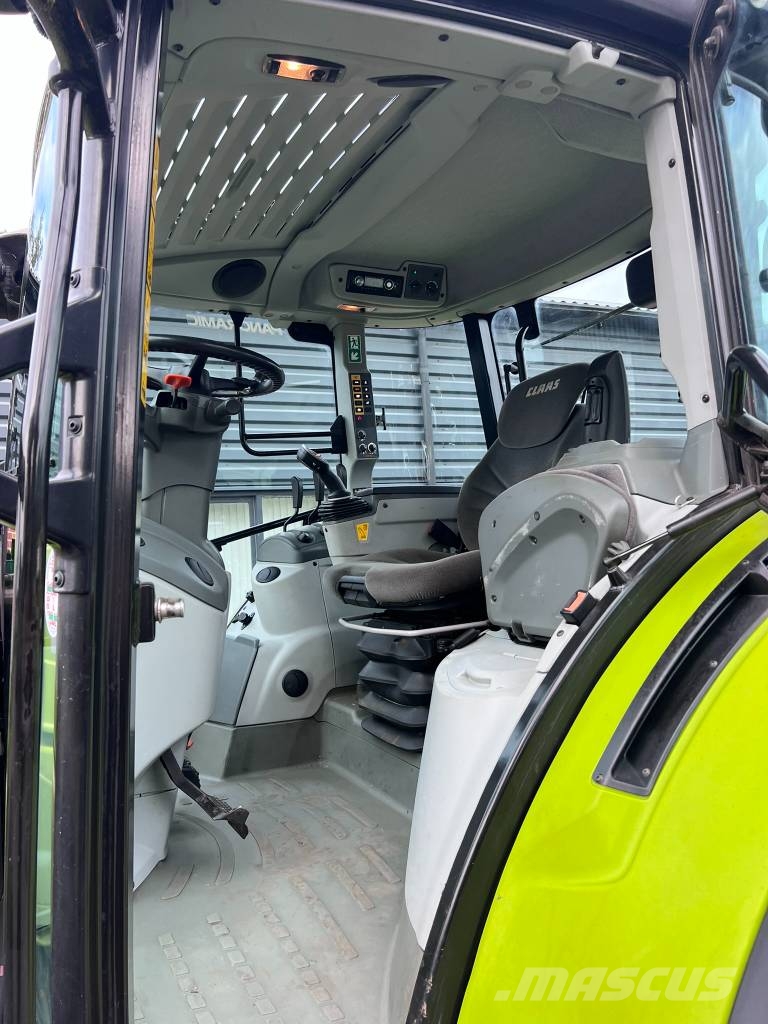 CLAAS Arion 430 Traktoriai