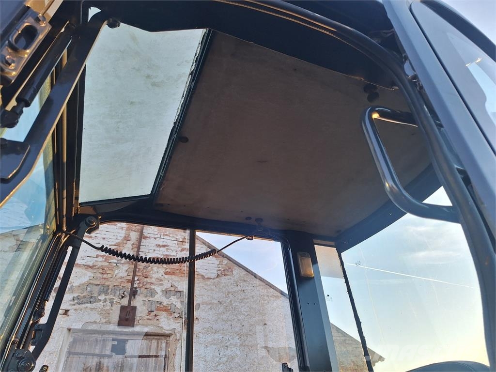 Komatsu PC 35 MR 其他