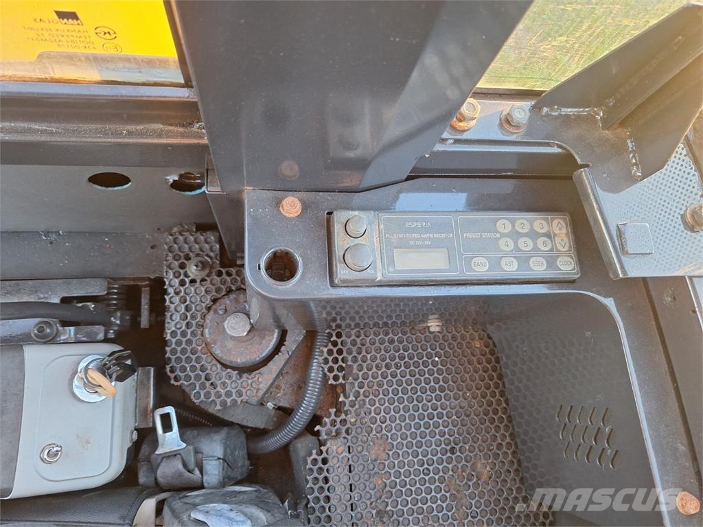 Komatsu PC 35 MR 其他