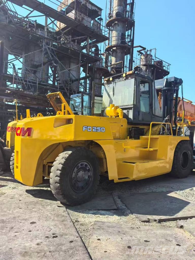 TCM FD 25 Z1 Diesel heftrucks