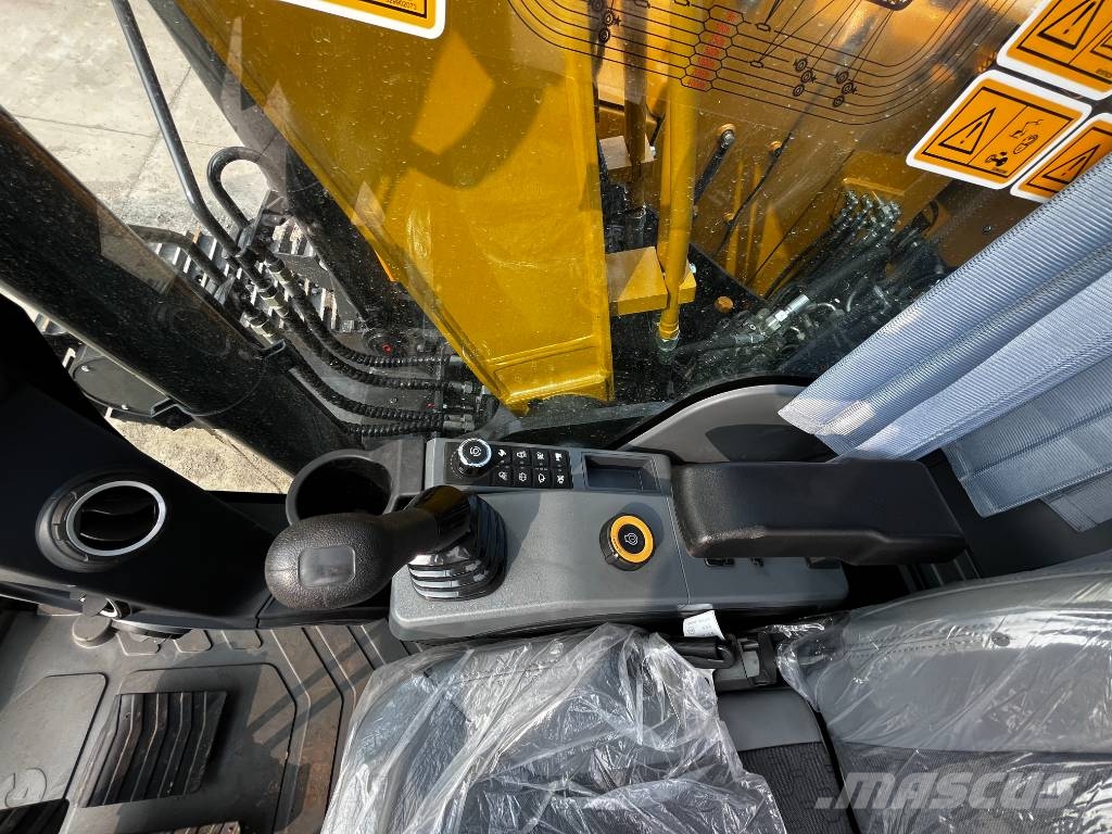 XCMG XE 135 GA Гусеничні екскаватори