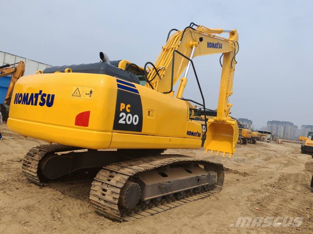 Komatsu PC 200‑8 Гусеничные экскаваторы