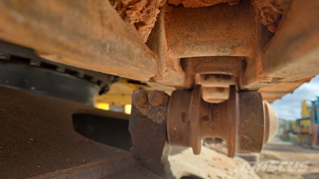 Komatsu PC 240 NLC-10 Escavadeiras de esteiras
