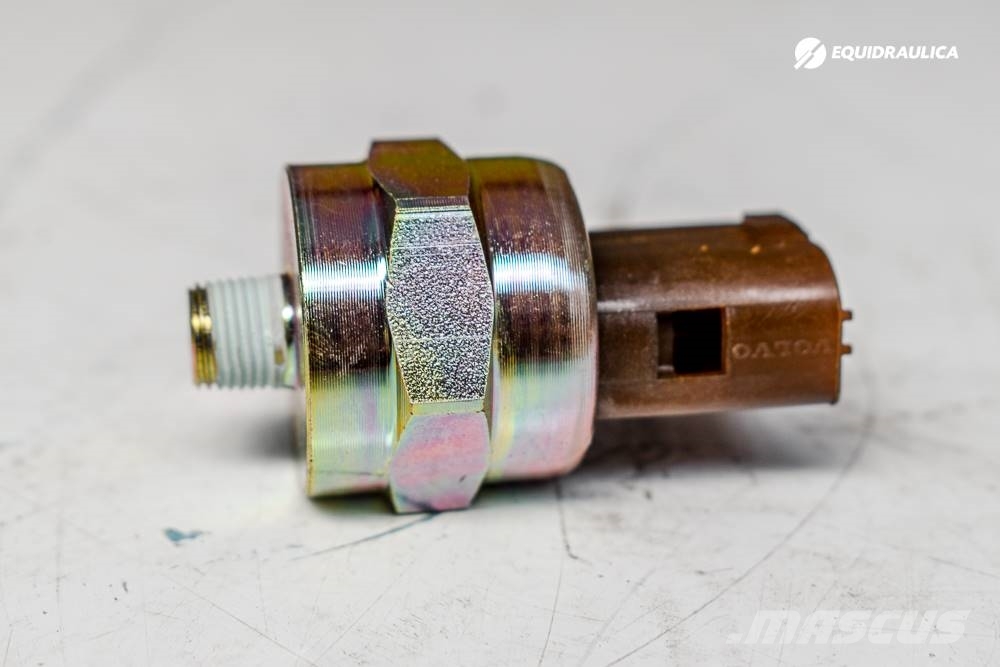 Volvo VALVULA DE TEMPERATURA DE MANOMETRO - VOE 11039249 운송 장비 - 기타