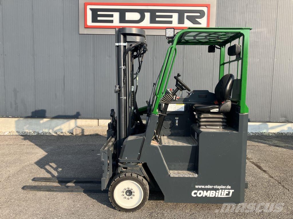 Combilift CB 4000 Seitenstapler