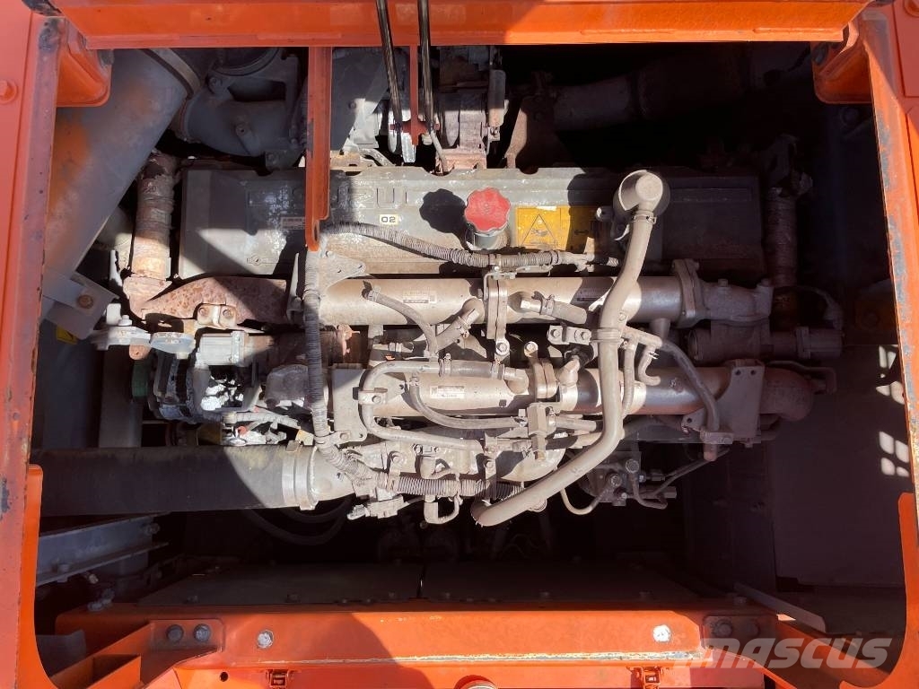週5L Hitachi ZX 670 LCH - 5B, 2016 - używane koparki gąsienicowe