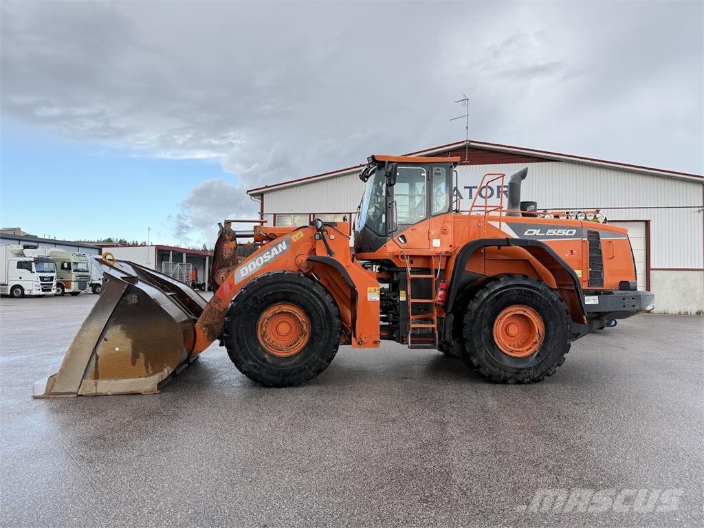 Doosan DL550-5 Radlader