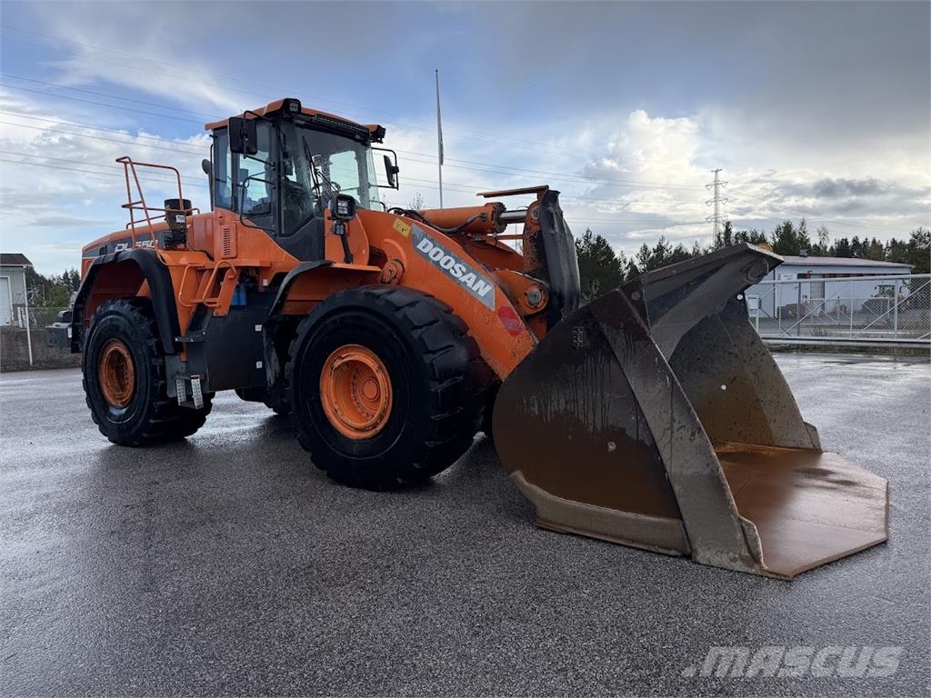 Doosan DL550-5 Radlader