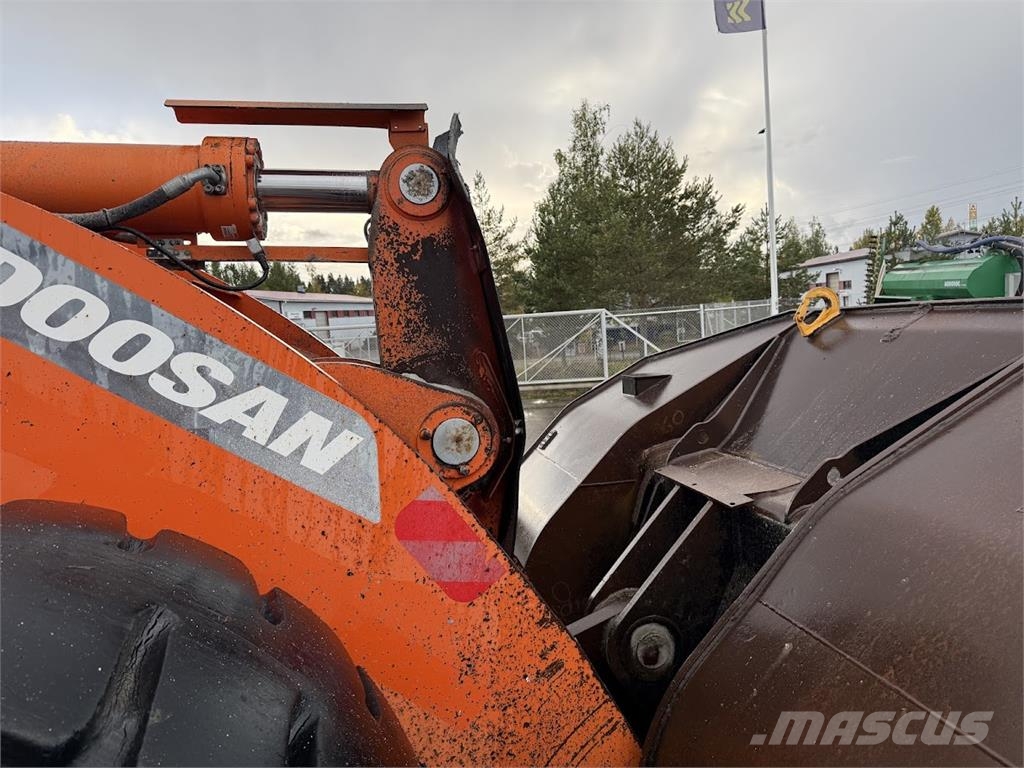 Doosan DL550-5 Radlader