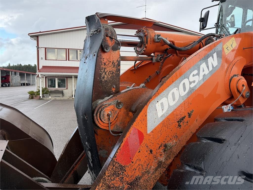 Doosan DL550-5 Radlader