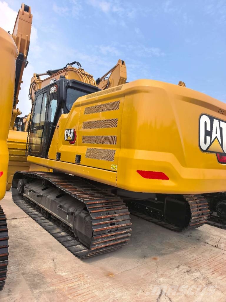 CAT 330GC   3000 units excavators in stock 履带挖掘机