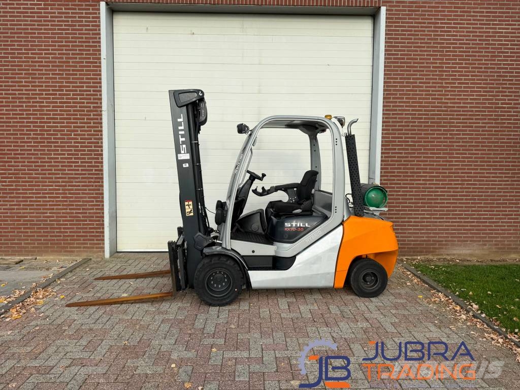 Still RX70-35 LPG forklifts