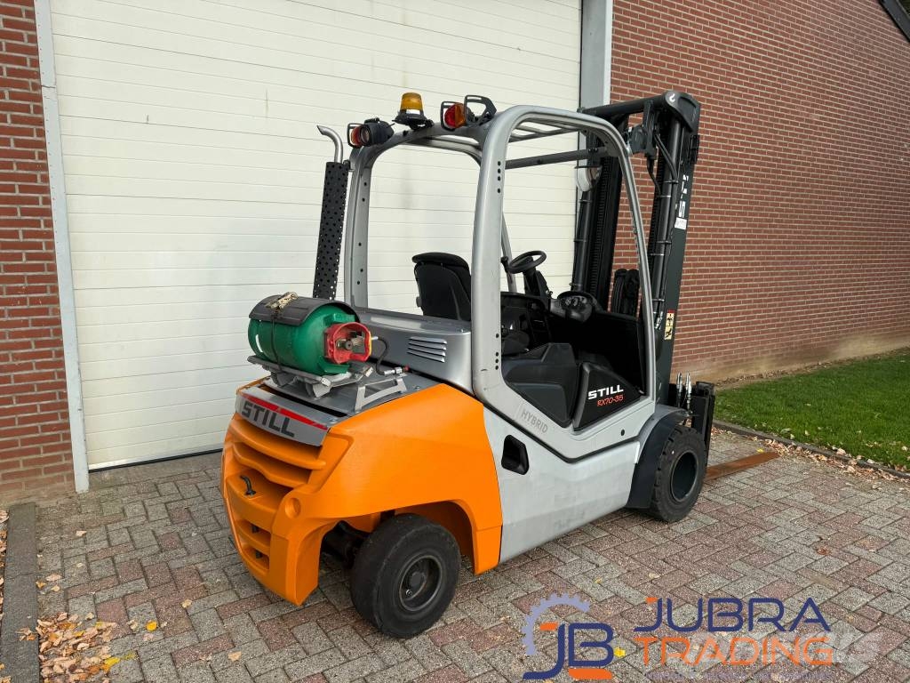 Still RX70-35 LPG forklifts