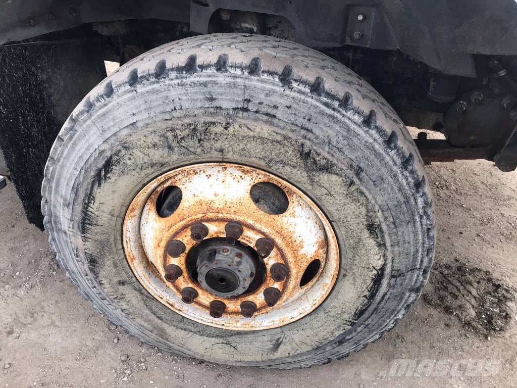 International PayStar 5600 i Tankerli kamyonlar